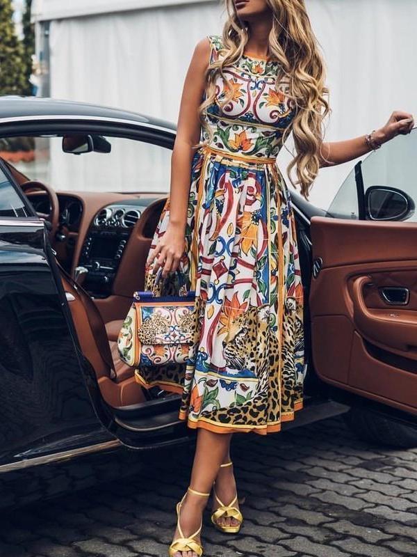 Bibiana | Vestido midi sin mangas con estampado retro para mujer