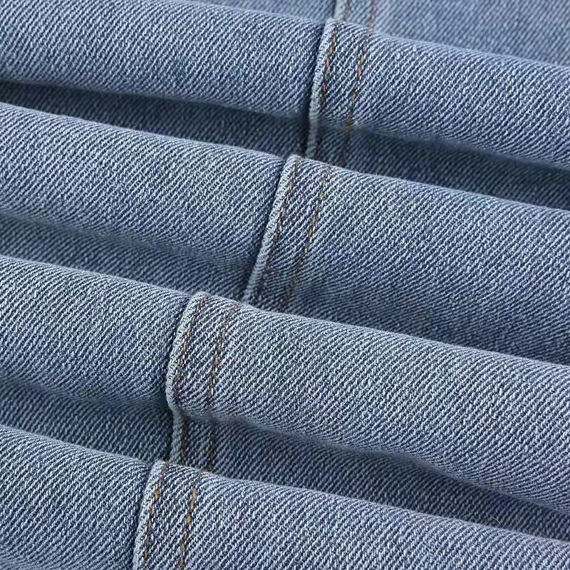 Lola - Pantalón vaquero mujer campana con detalles estrella