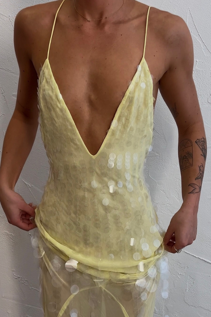 Valentina – Vestido largo de lentejuelas con tirantes finos