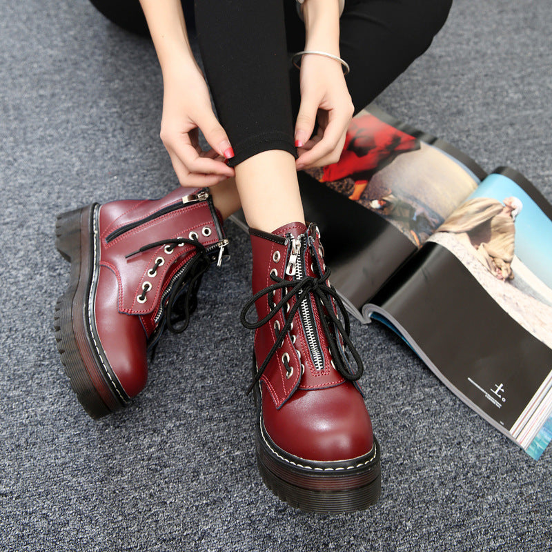Astrid - Botines con plataforma negros