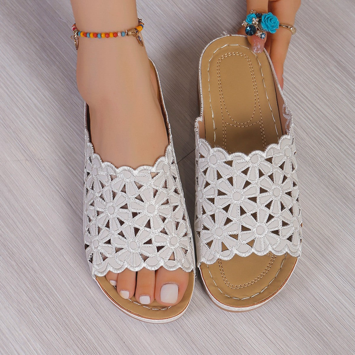 Lea - Sandalias florales de verano