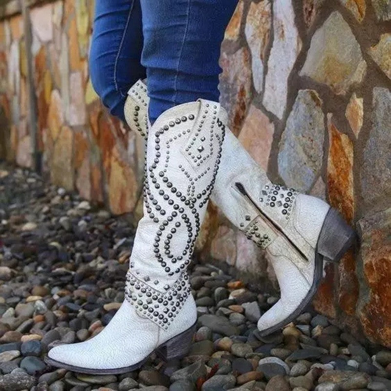 Claudia - Bota alta western de piel con tachuelas
