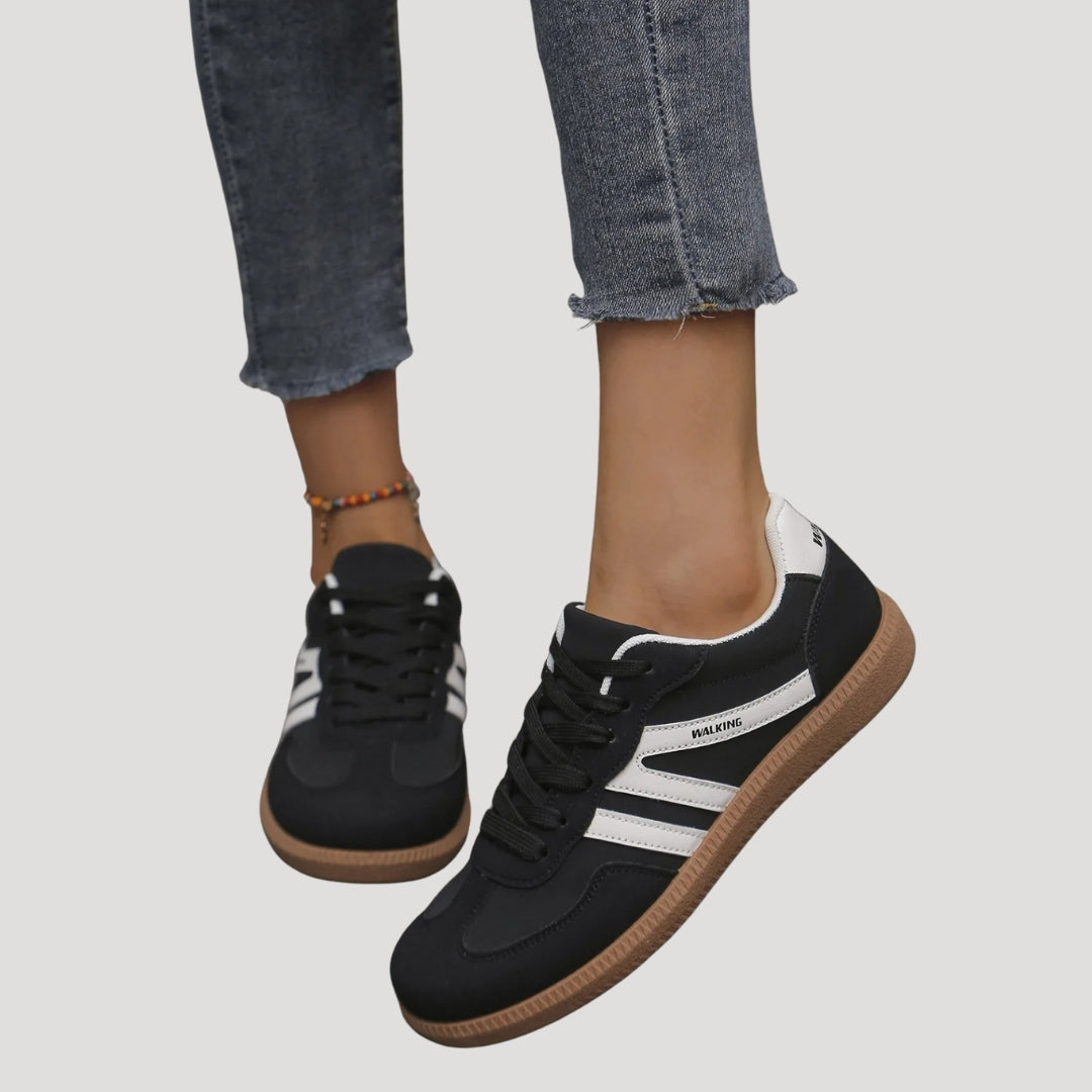 Eva – Zapatillas casual de mujer con cordones y franjas laterales