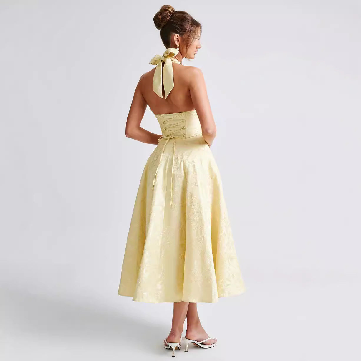 Julieta - Vestido midi con escote halter