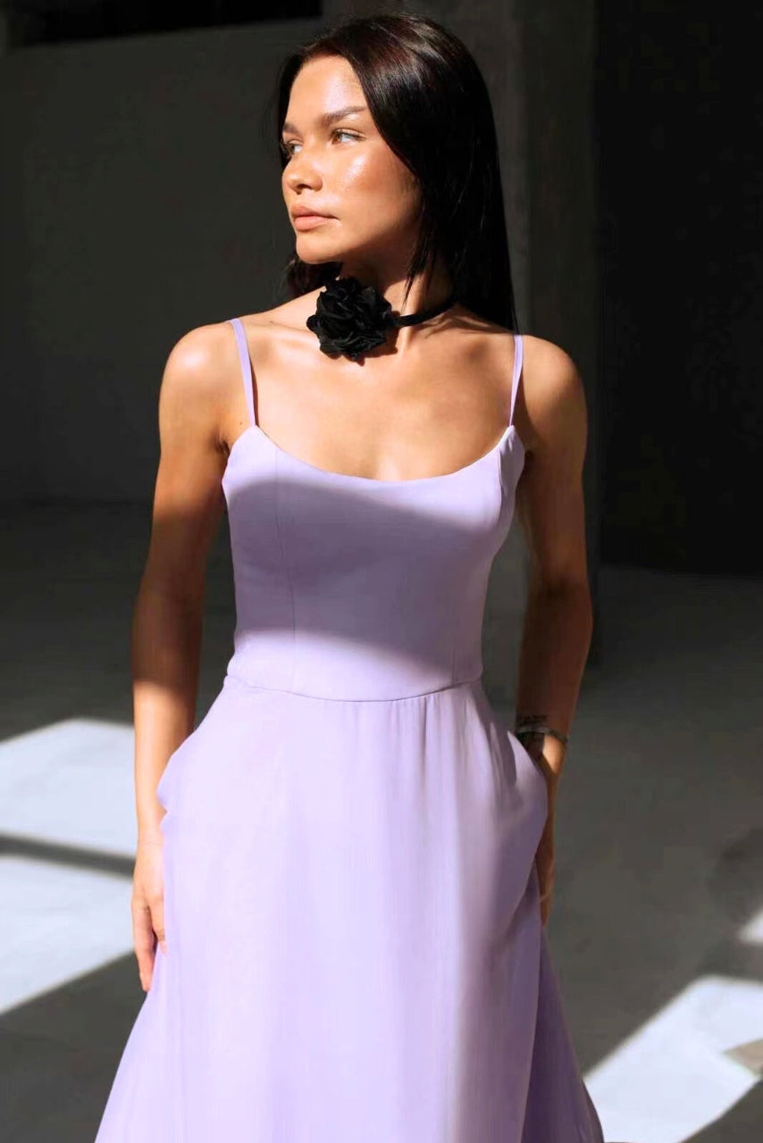 Isabella – Vestido de Fiesta con Tirantes y Volantes