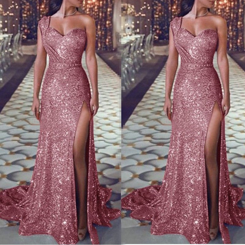 Rocío | Vestido largo con abertura y un hombro