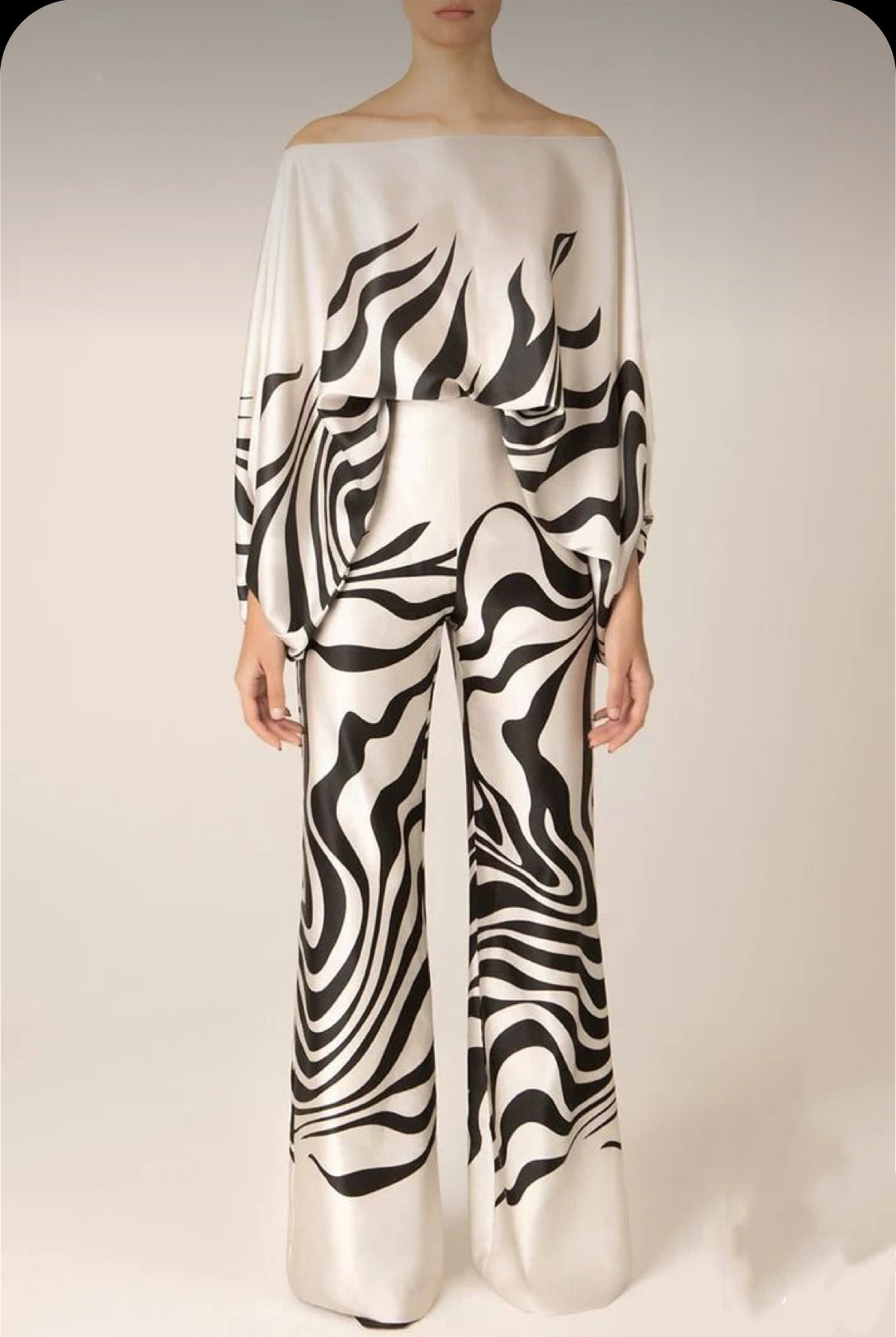 Naomi - Conjunto estampado sin hombros