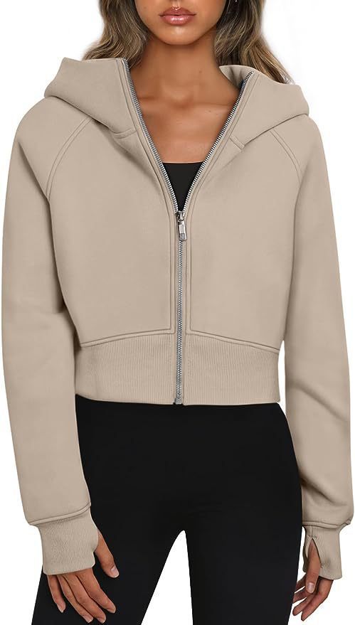 Lucía – Sudadera corta con capucha y cremallera