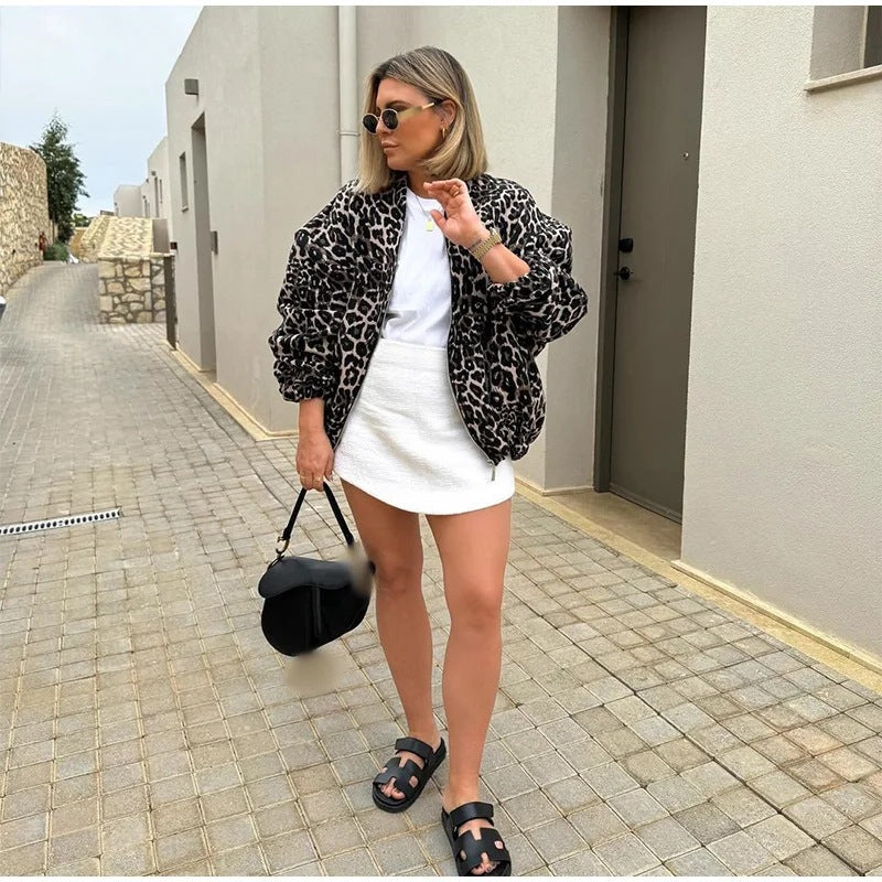 Sofía – Chaqueta oversize con estampado animal
