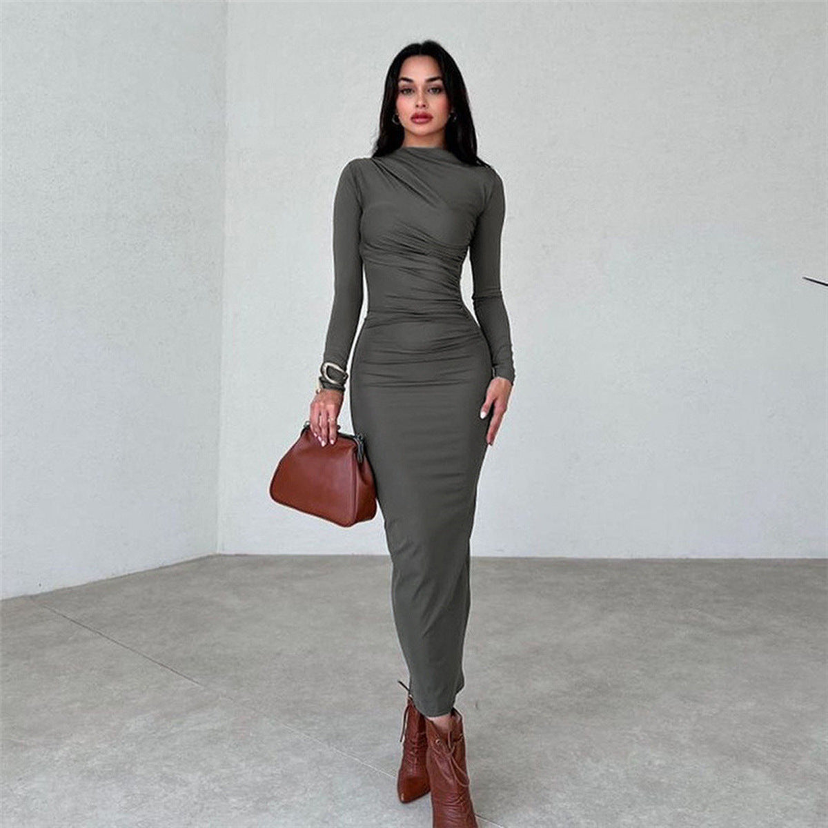 Lucía – Vestido ajustado de manga larga para mujer