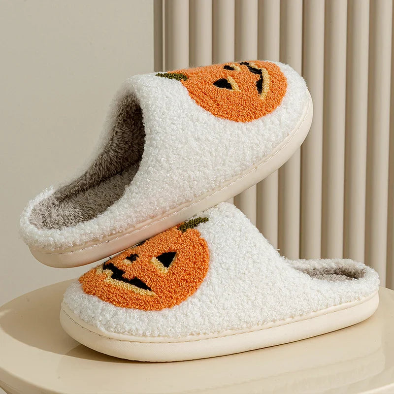 Catherínah | Pantuflas de felpa con diseño de calabaza