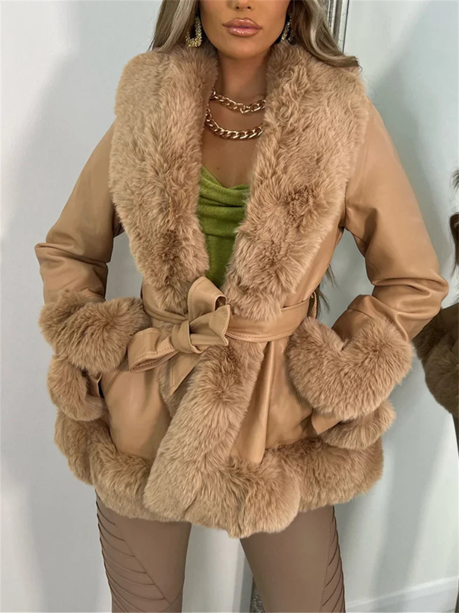 Alyssia | Abrigo-chaqueta cálido y glamuroso