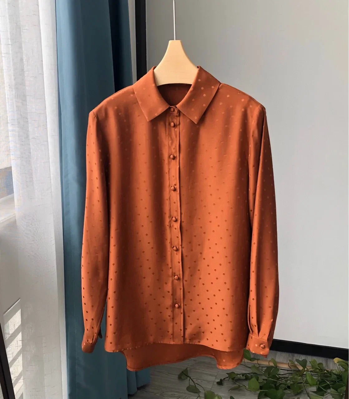 Belena | Blusa de seda holgada en estilo francés