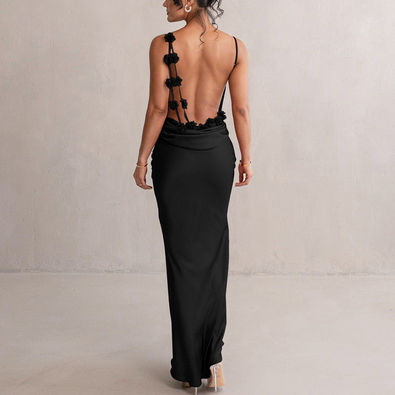 Valeria – Vestido de Noche con Espalda Descubierta y Detalles Florales