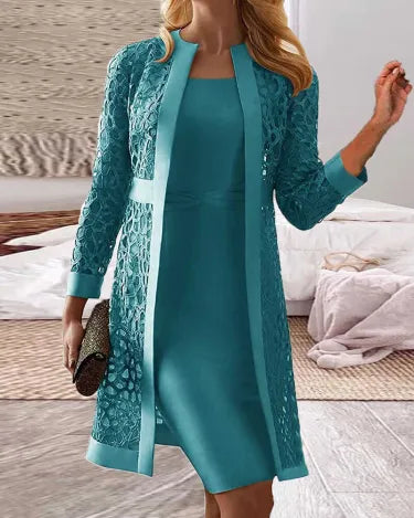 Victoria - Conjunto de vestido y abrigo de encaje