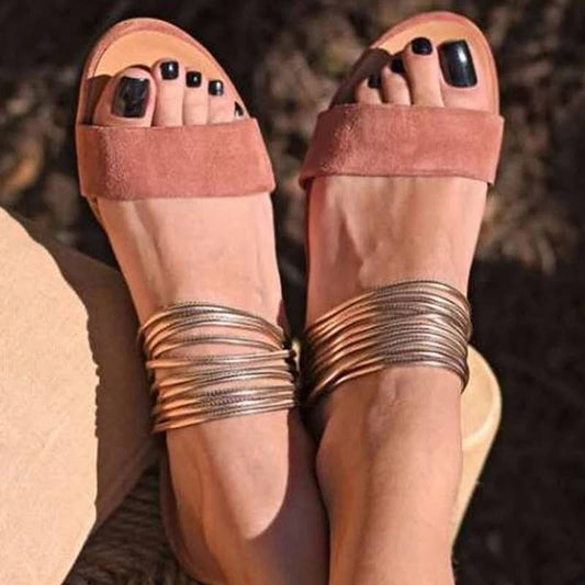 Lía - Sandalias planas con tira metálica en el tobillo
