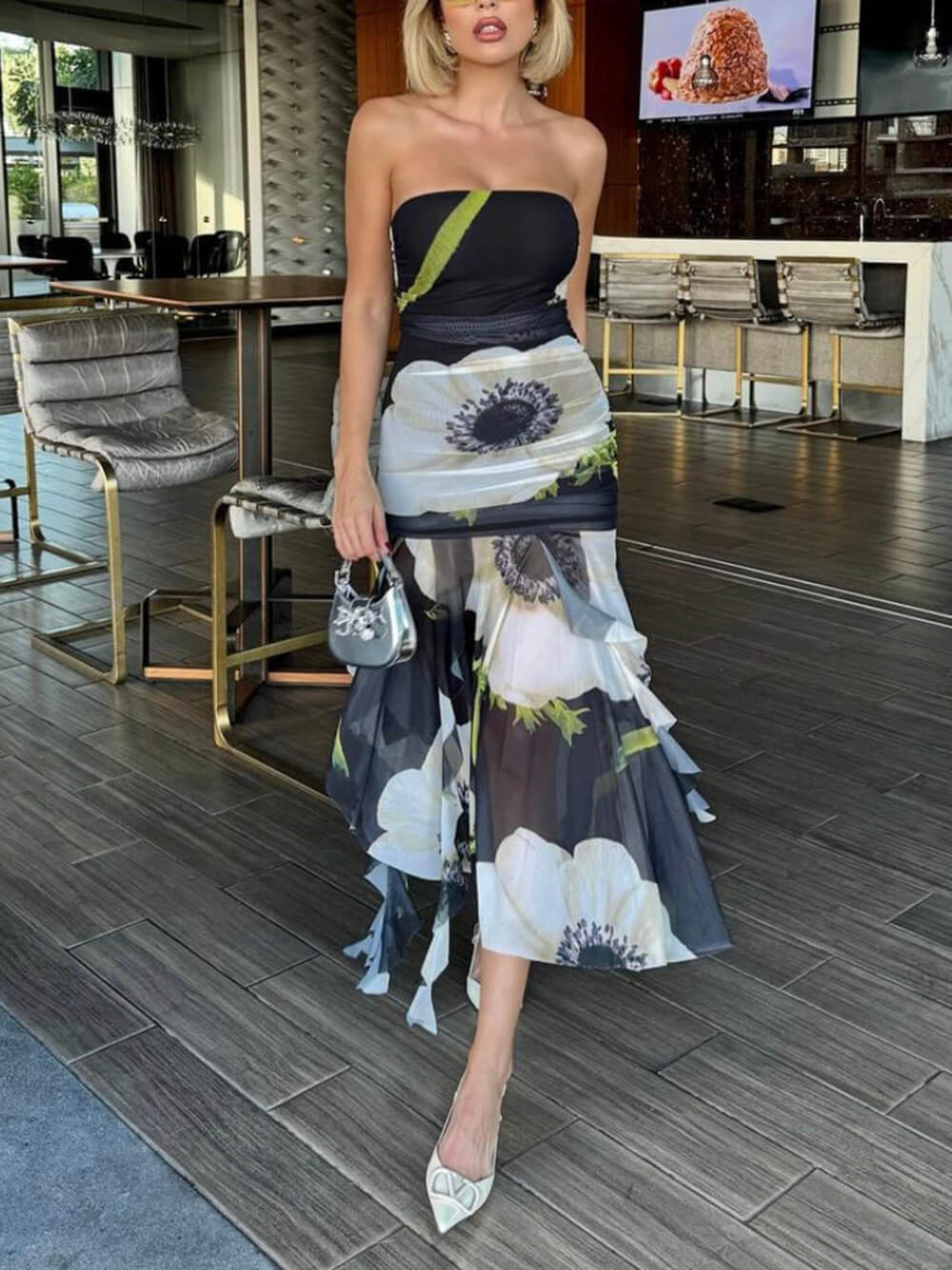 Carmen | Elegante floral con transparencias
