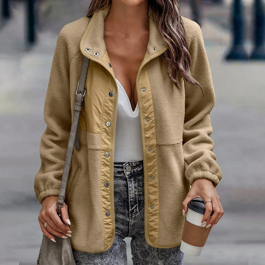 Clara – Chaqueta Polar Casual con Botones a Presión