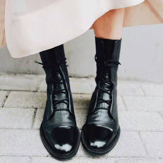 Lucía - Botas altas de cuero con cordones