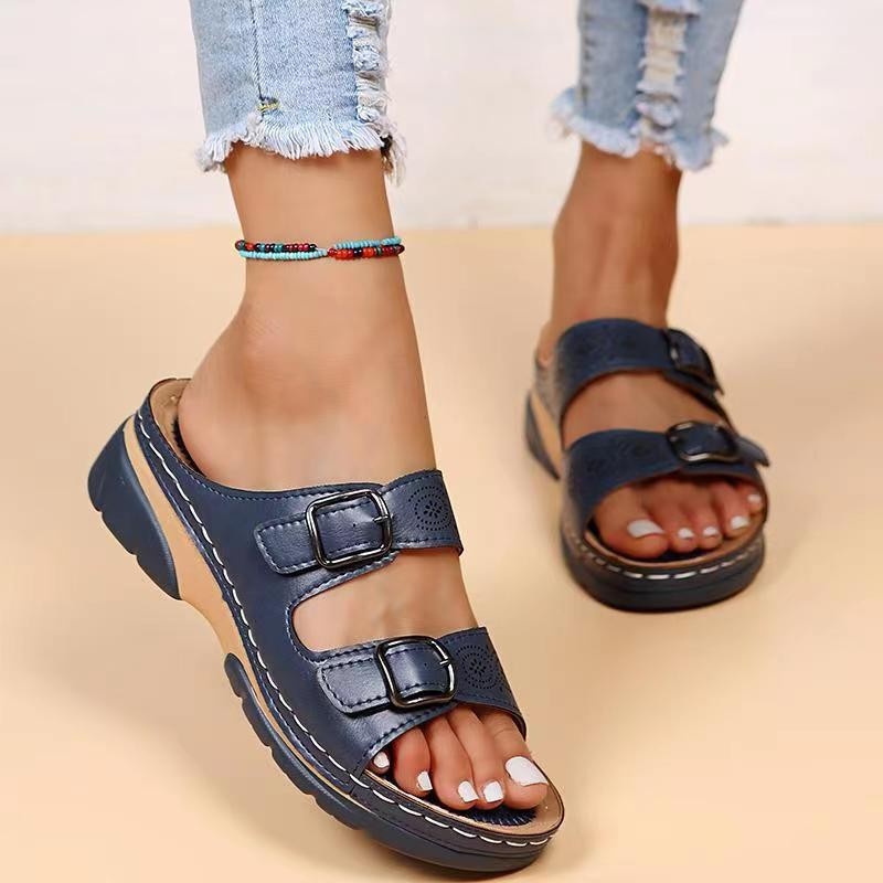 Lorna - Sandalias cómodas con hebillas y aberturas