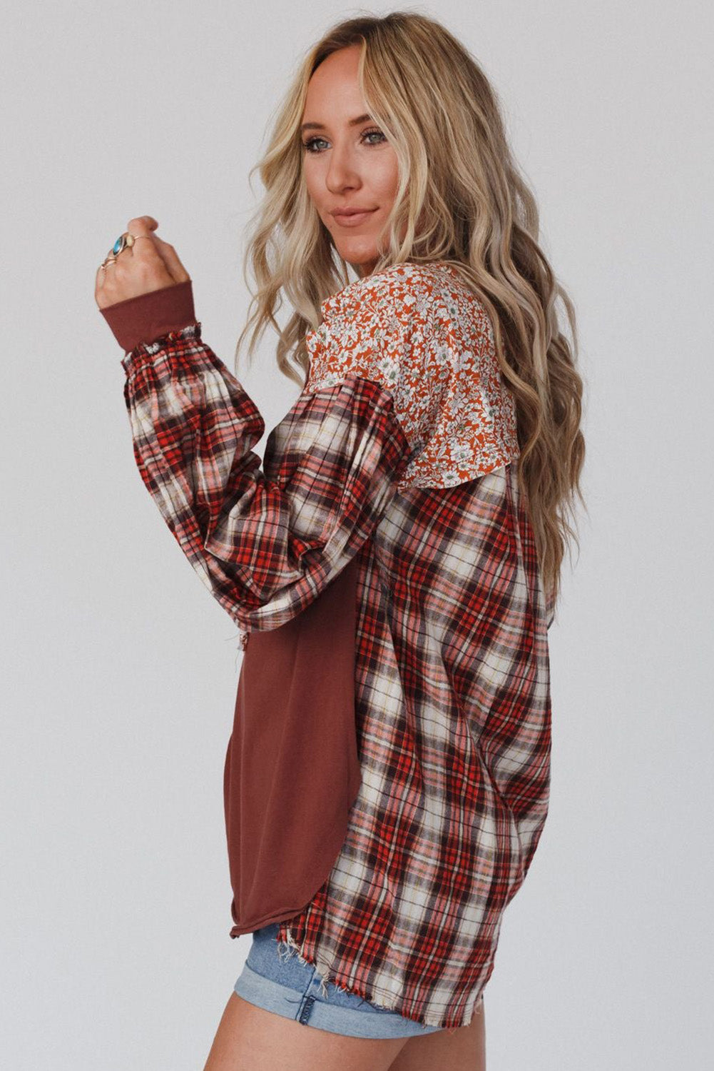 Aryah | Top rojo con estampado mixto de cuadros y flores