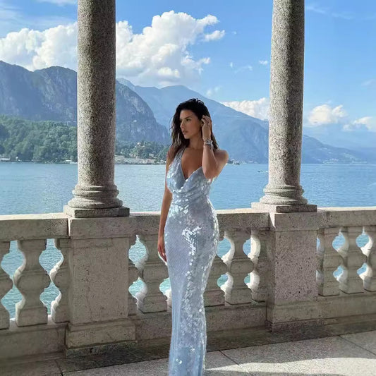 Ariela - Vestido de lentejuelas con cuello alto