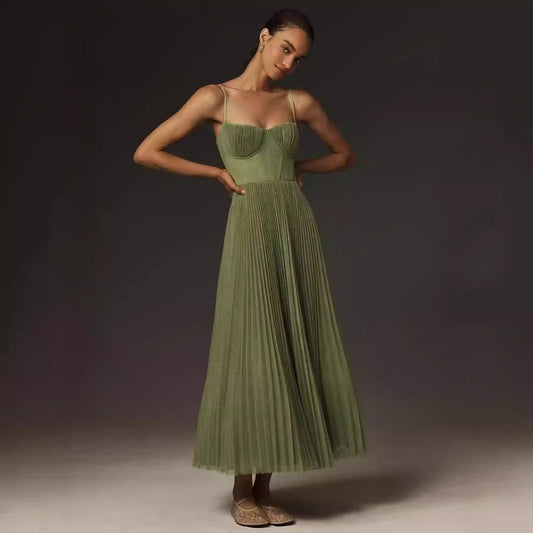 Elina - Maxivestido plisado de tirantes finos
