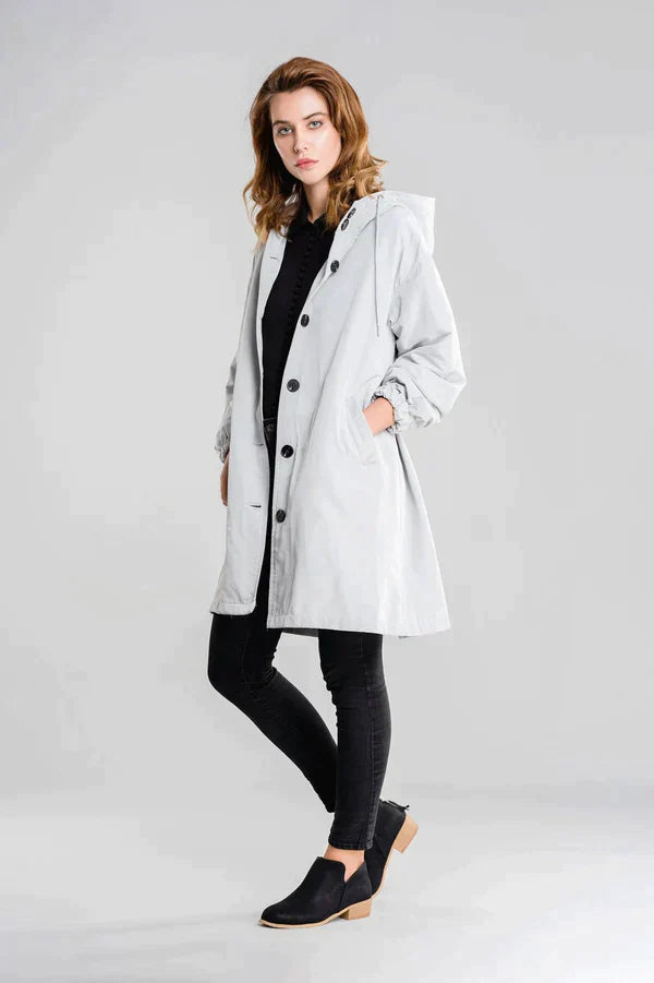 Karmenn | Elegante chaqueta impermeable para mujer