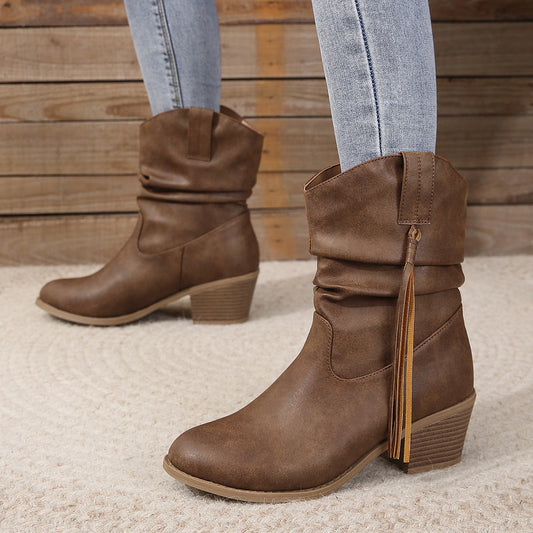 Lucía - Botines con detalle de borla