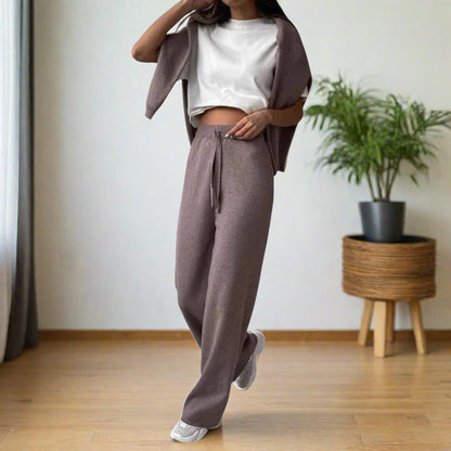 Laila | Conjunto de loungewear de fibra acrílica, invierno, cálido, cómodo