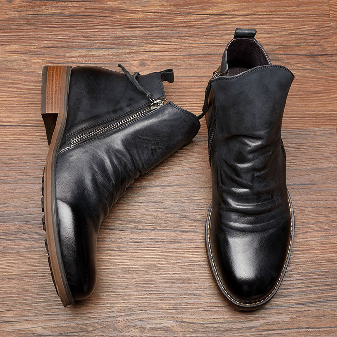 Demétrio | Botas de cuero robustas y elegantes para hombre, ideales para exteriores