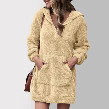 Amelia – Sudadera Vestido de Forro Polar con Capucha