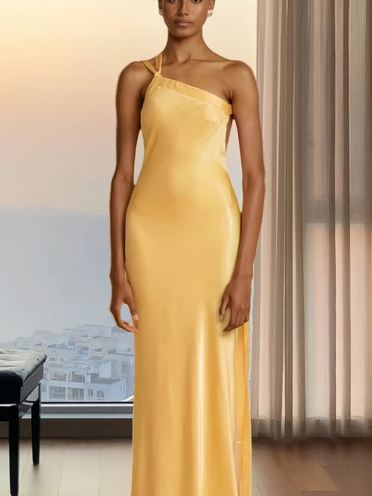 Selena - Vestido recortado con un hombro