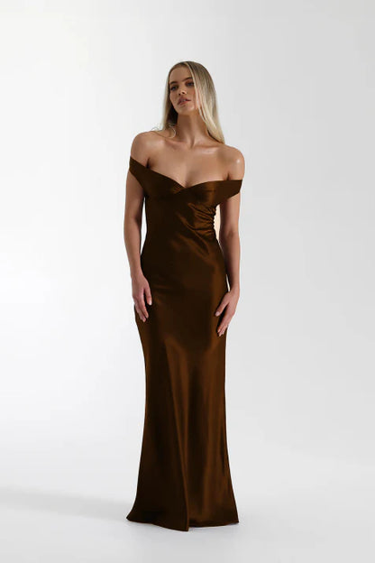 Bianca - Vestido Mujer Largo de Satén con Hombros Caídos