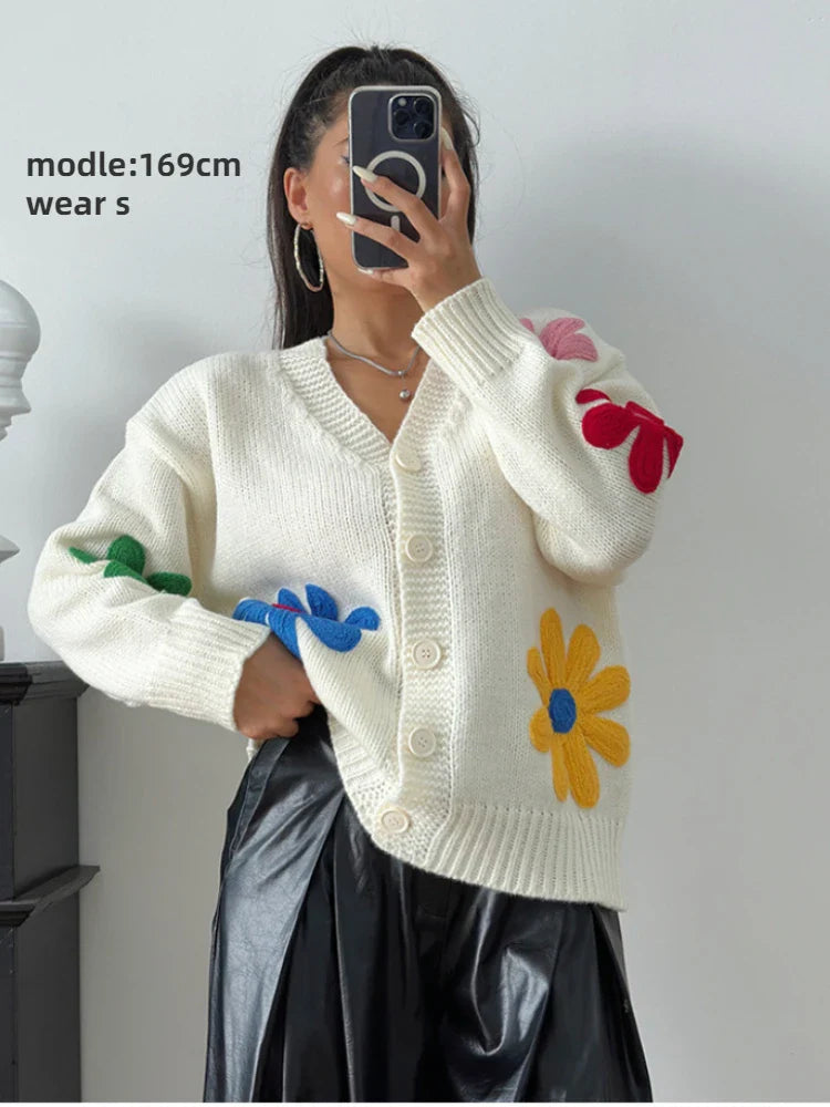 Flor | Cardigan de punto suelto con bordado de flores para mujer