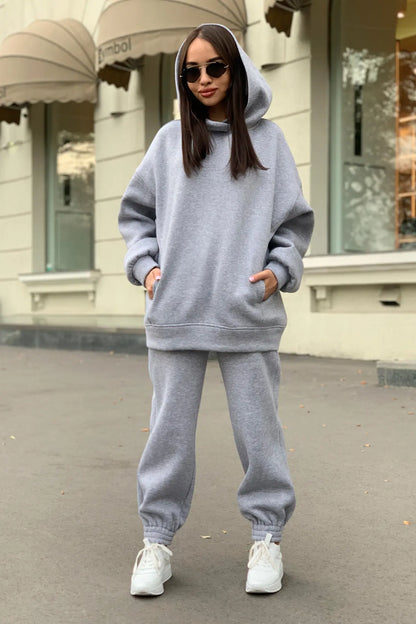 Andreea | Conjunto de hoodie monocromático con capucha para mujeres otoño e invierno