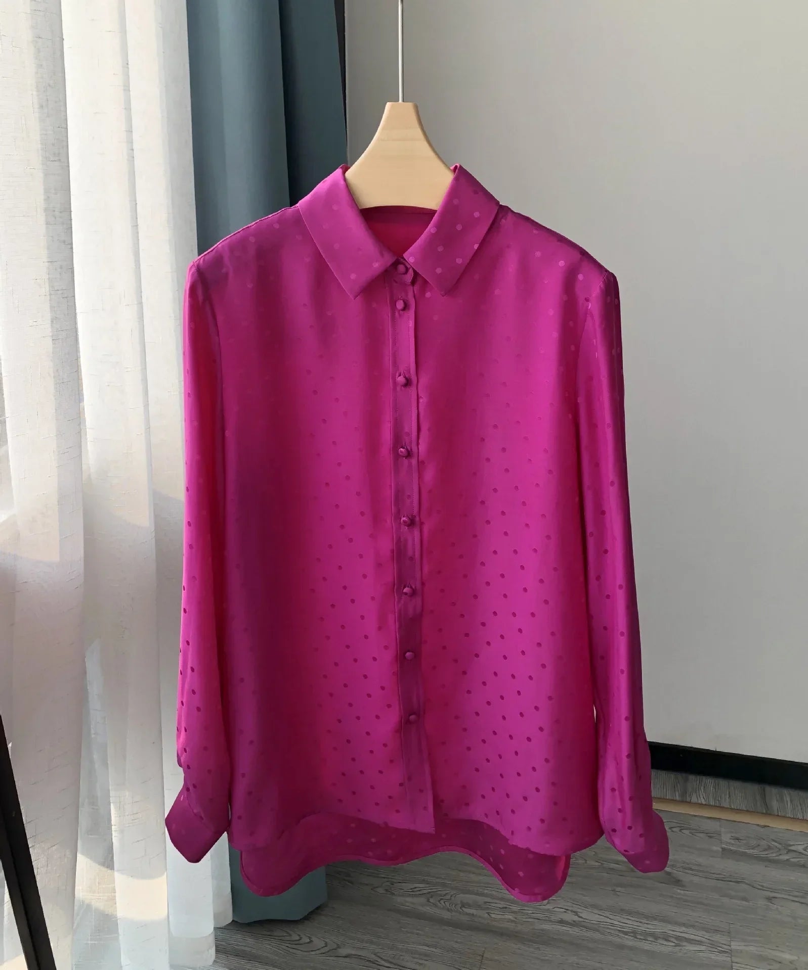 Belena | Blusa de seda holgada en estilo francés