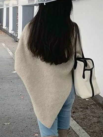 Beléna | Cuello alto irregular