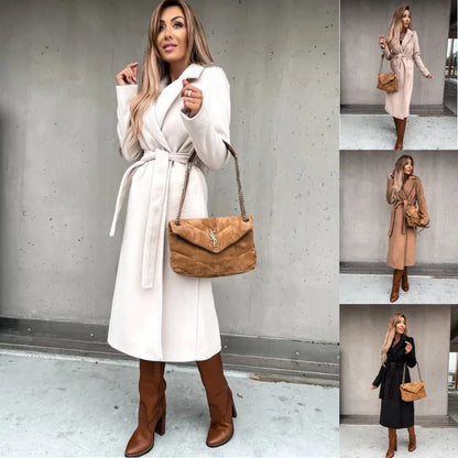 Priscillá | Trench coat de mujer con escote en v y botones