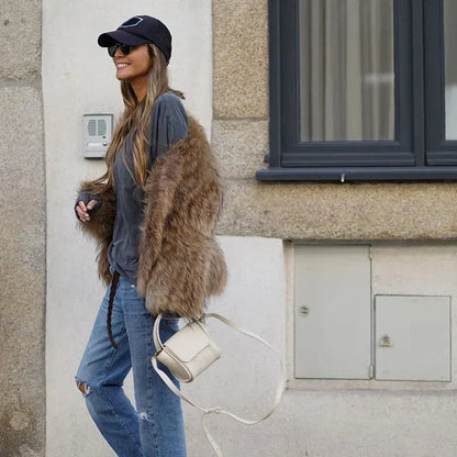 Hildigard | Chaqueta de peluche de piel sintética para la moda de mujeres