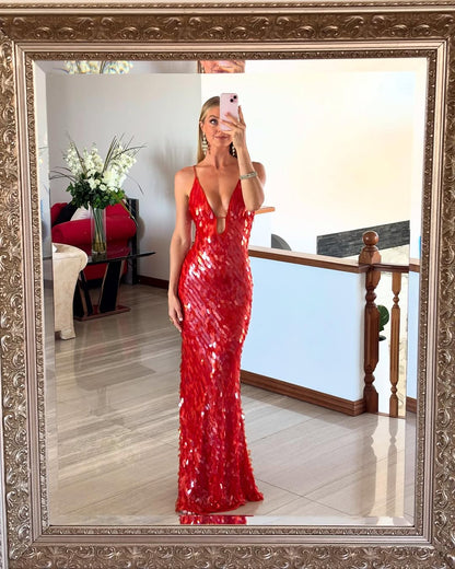 Isabella – Vestido largo de lentejuelas con escote profundo