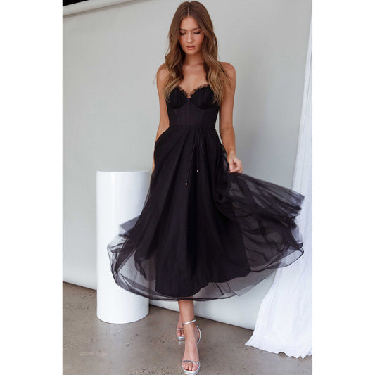 Gracia- Vestido midi con corsé de tul