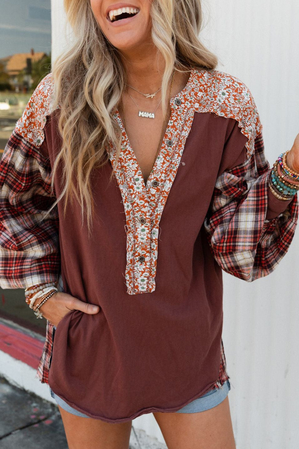 Aryah | Top rojo con estampado mixto de cuadros y flores