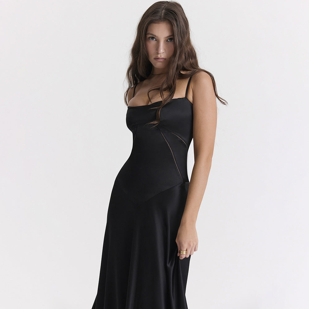 Selena - Maxivestido de satén con tirantes finos