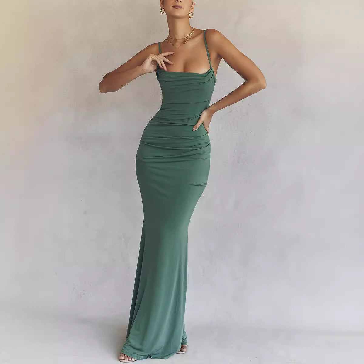 Bianca - Elegante vestido de sirena sin tirantes
