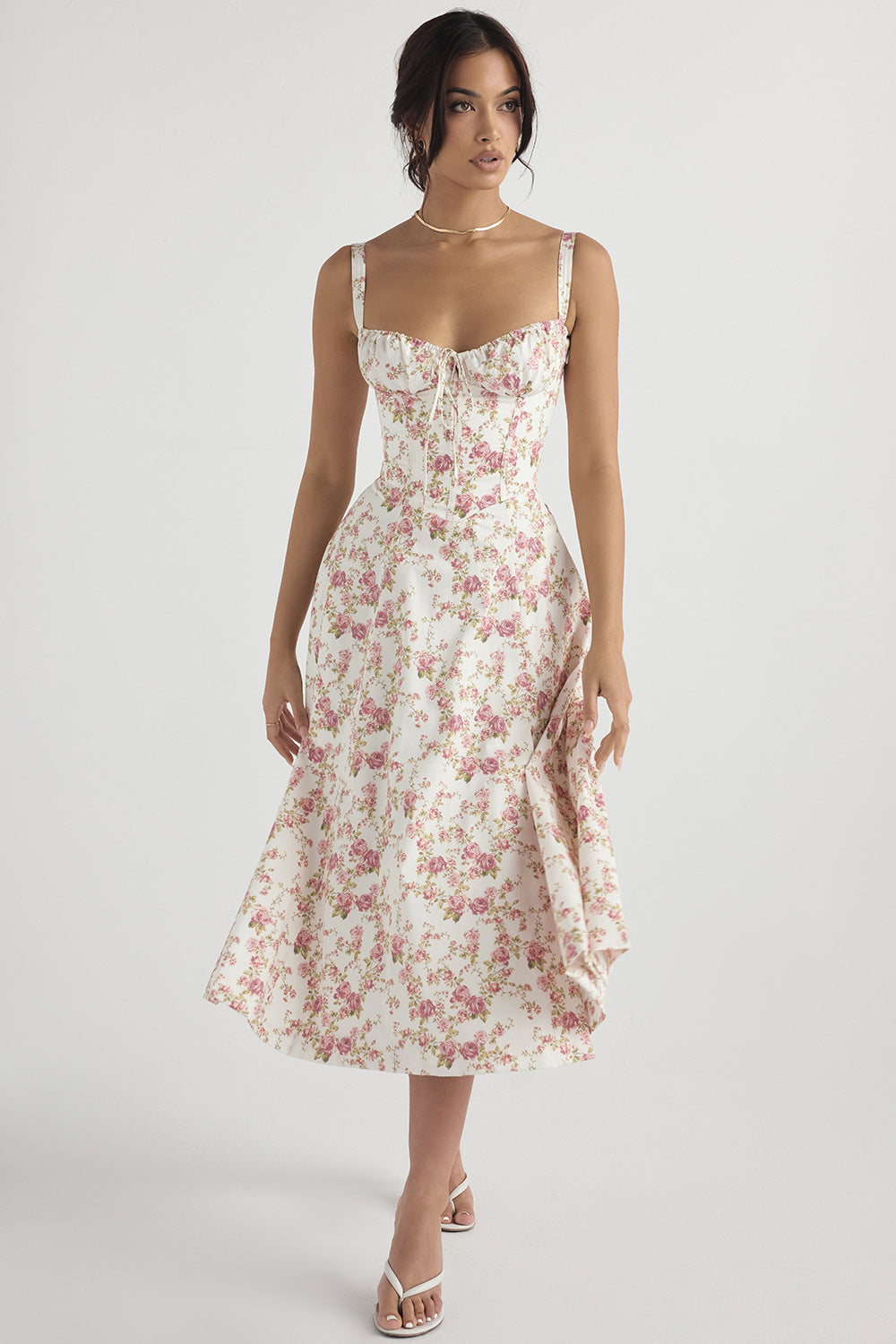 Hadalyn | Vestido floral con tirantes para mujer, diseño atemporal y moderno