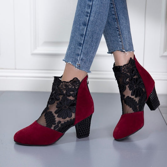 Verona - Botines con tacón bloque y panel de encaje