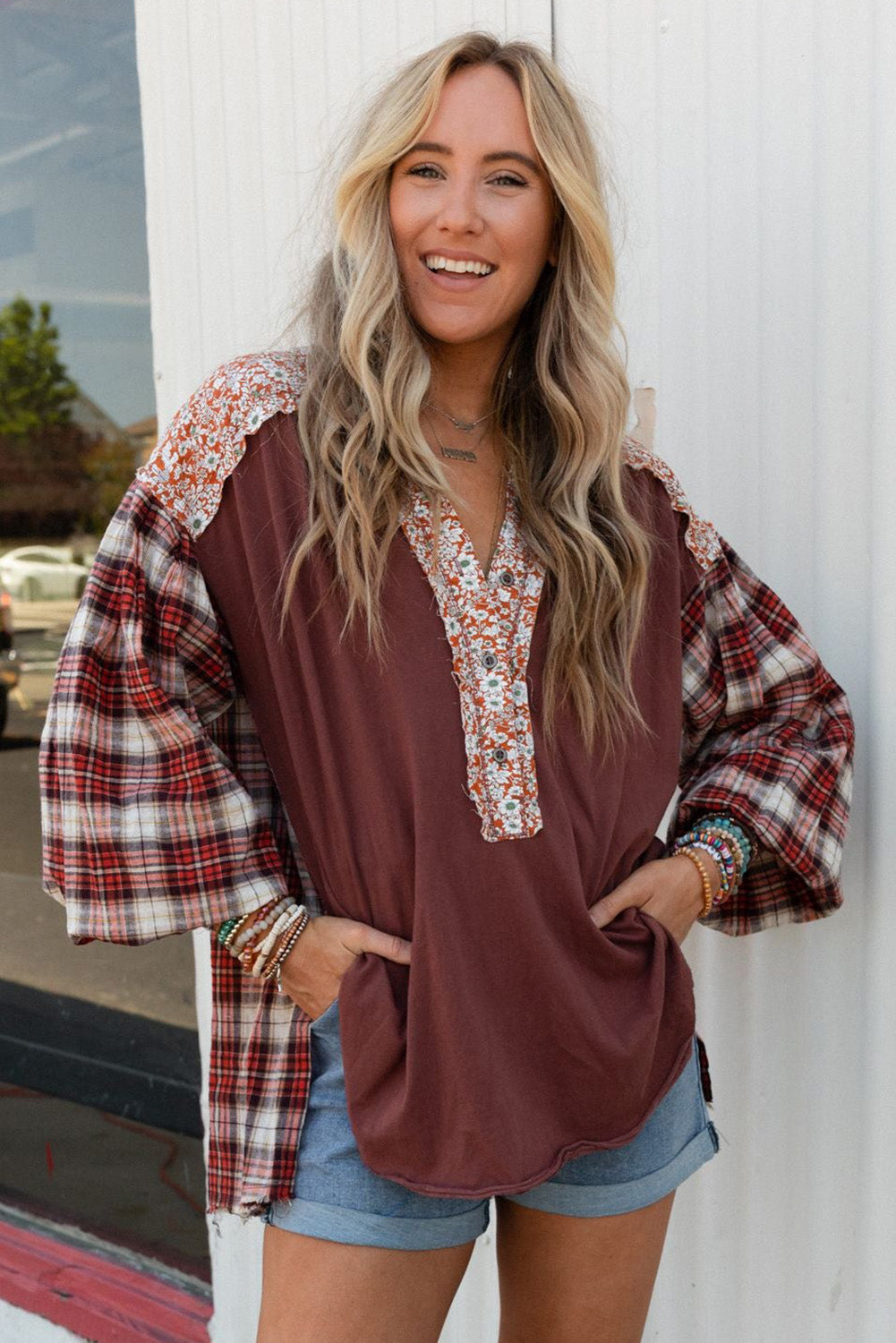 Aryah | Top rojo con estampado mixto de cuadros y flores