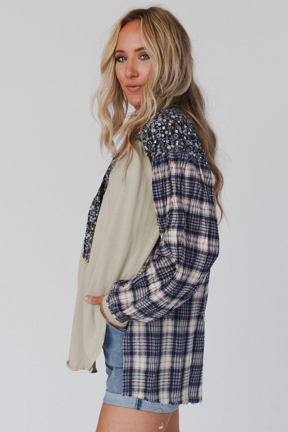 Aryah | Top rojo con estampado mixto de cuadros y flores