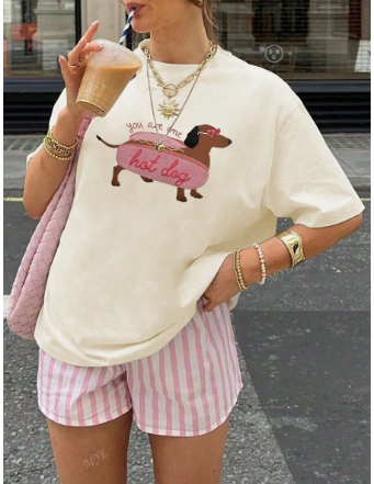 Lucía - Camiseta con estampado de perro salchicha